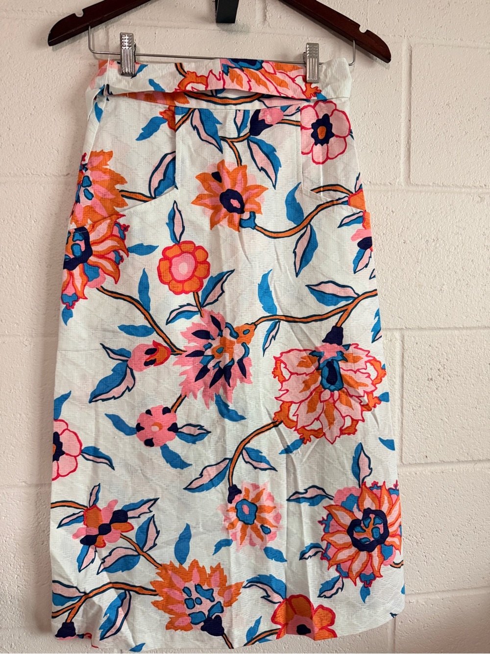 Tori Richard Floral Skirt 100% cotton size 0